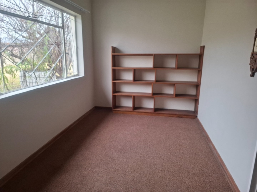 To Let 4 Bedroom Property for Rent in Presidentia Free State